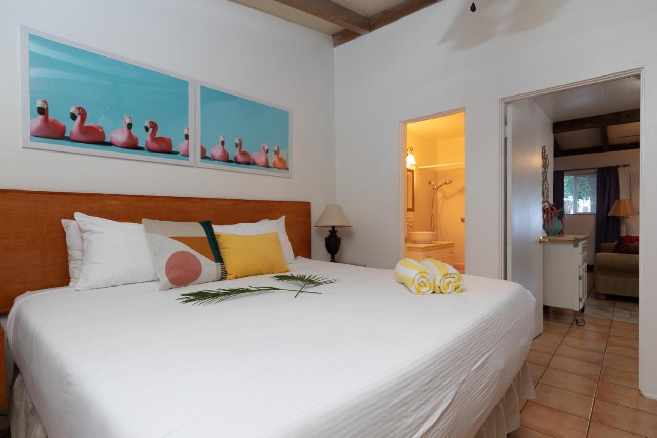 King Suite at Float Palm Springs
