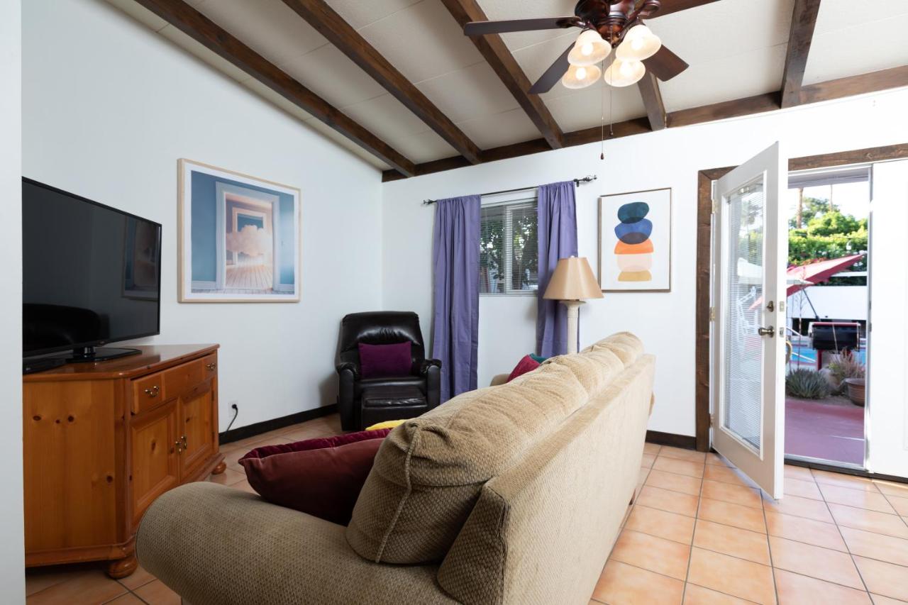 King Suite at Float Palm Springs