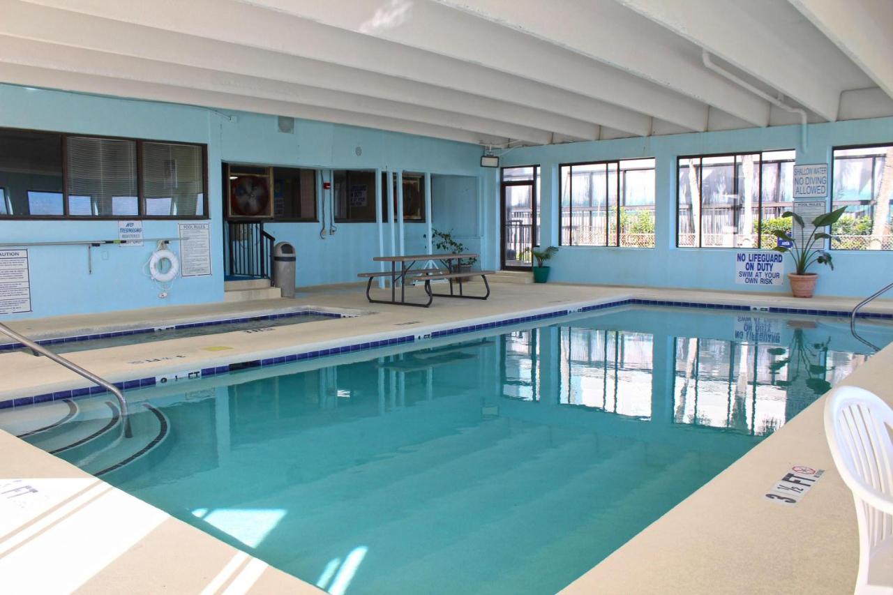 | Holiday Sands South Resort by Palmetto Vacations