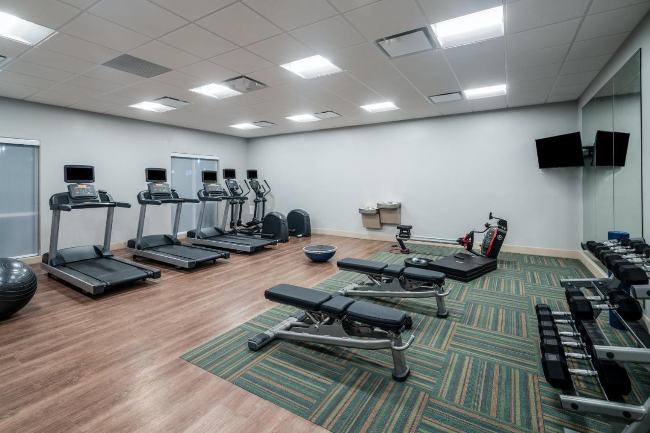 | Holiday Inn Express & Suites - St Peters, an IHG Hotel