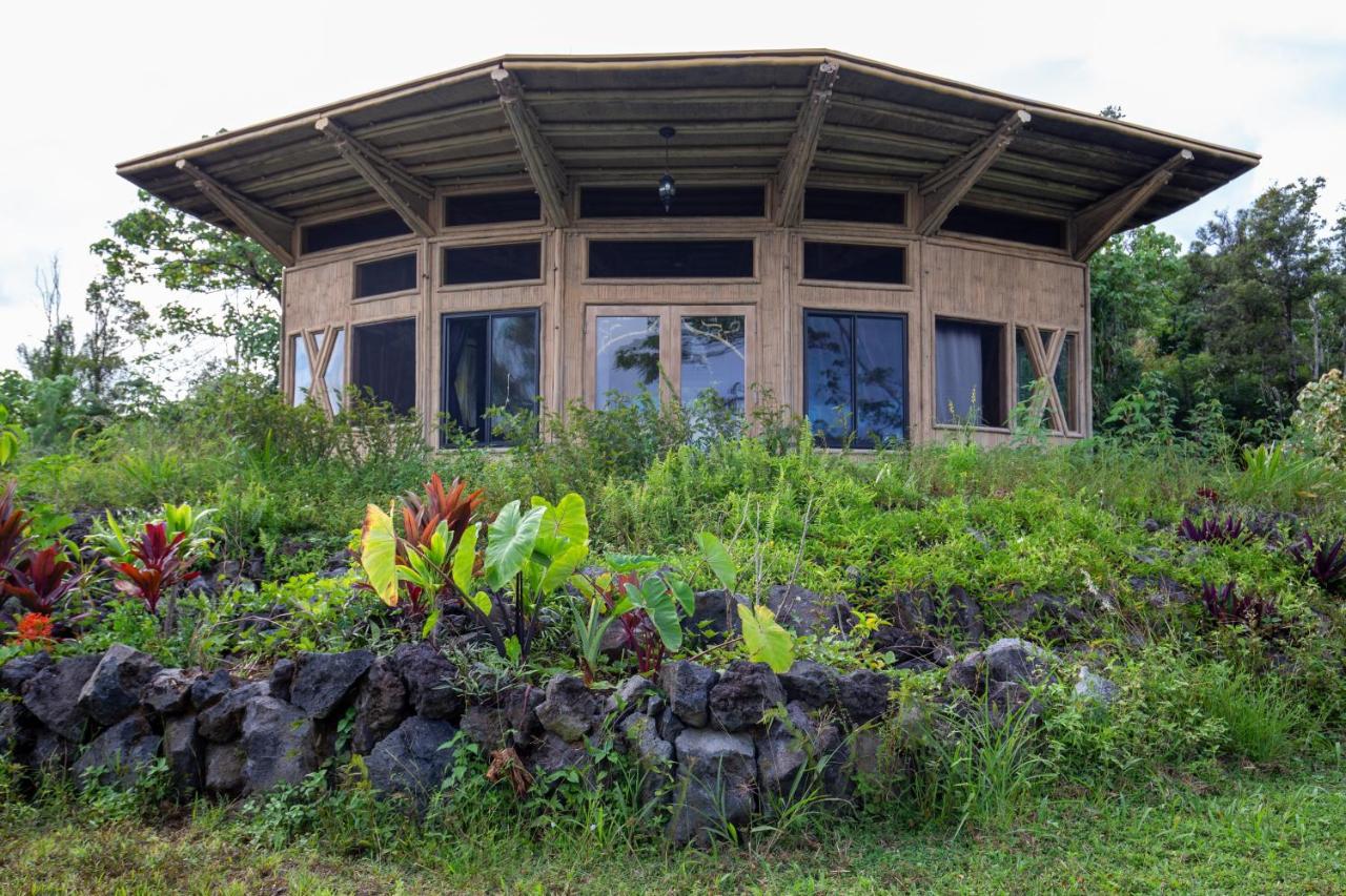 | Kalani Oceanside Retreat