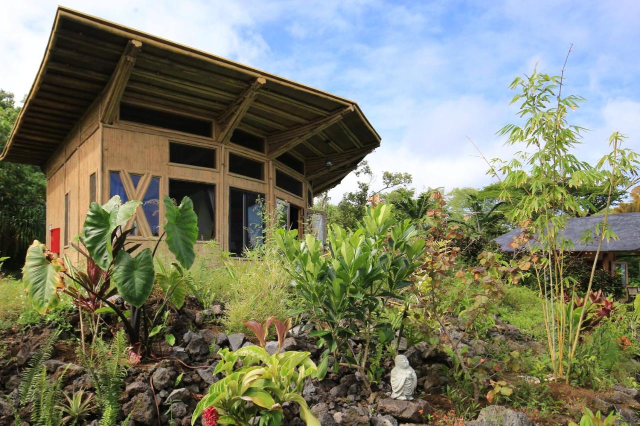 | Kalani Oceanside Retreat