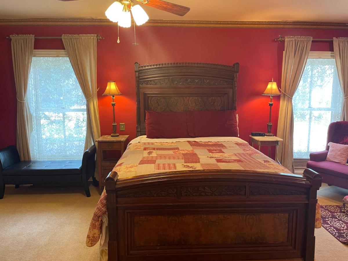 | Rose Street Bed & Breakfast