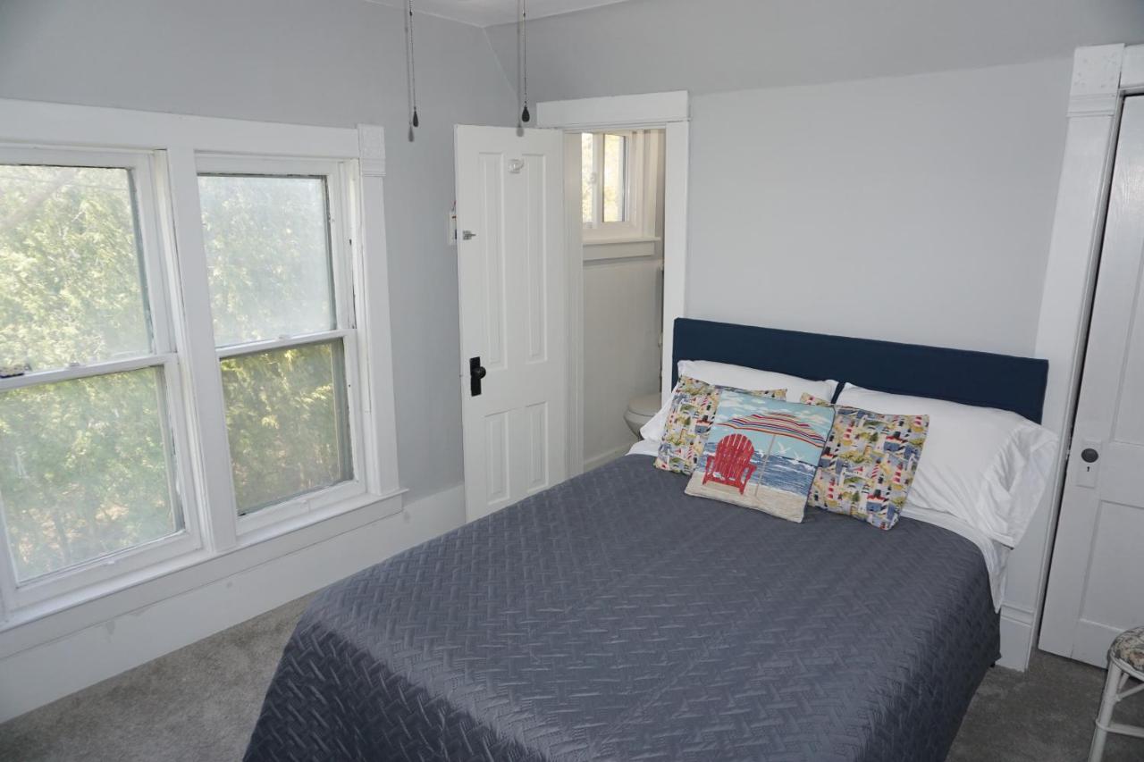  | Charlevoix House - The Northside