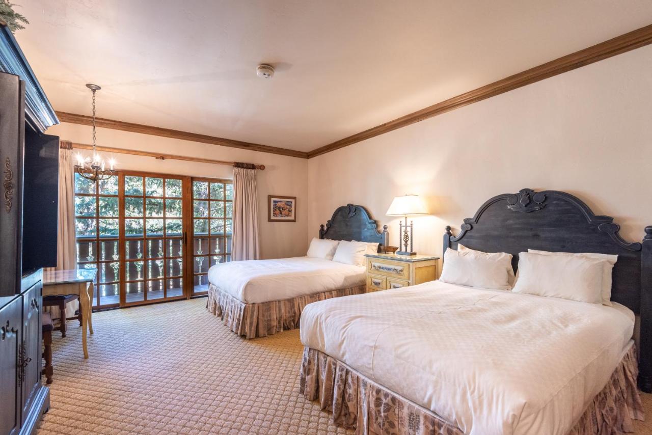 Riverside Queen Room with Two Queen Beds at Hotel Gasthof Gramshammer