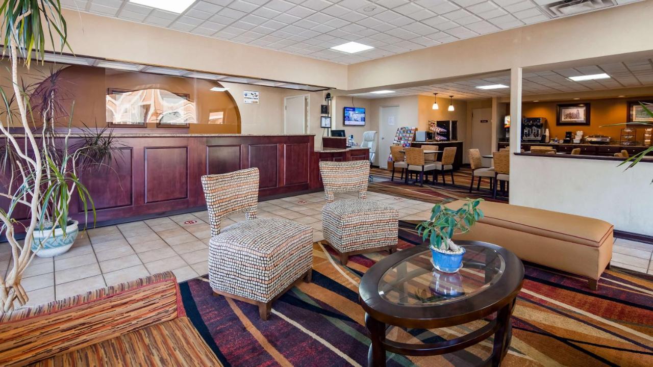 | Best Western Thunderbird Motel