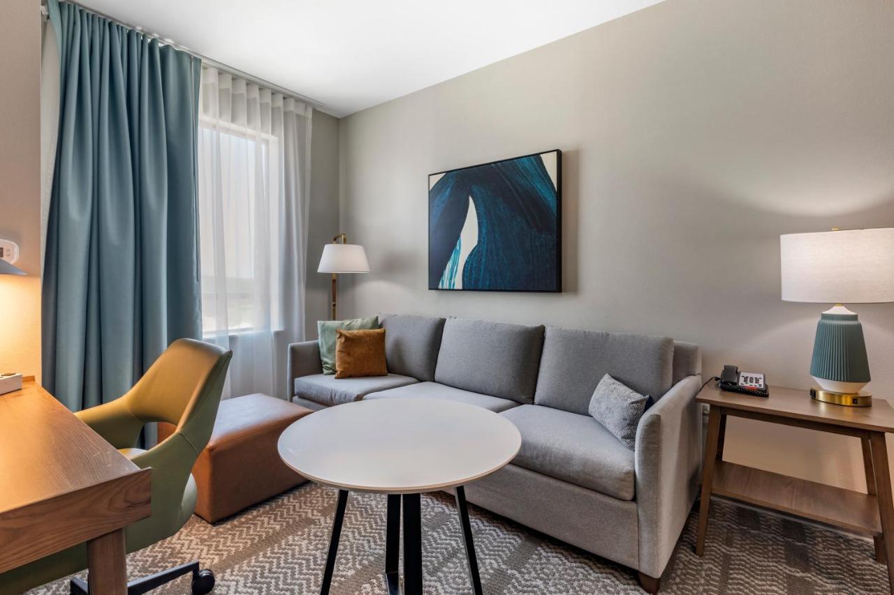 King Room - Hearing Access - Non-Smoking at Staybridge Suites Dallas Grand Prairie by IHG