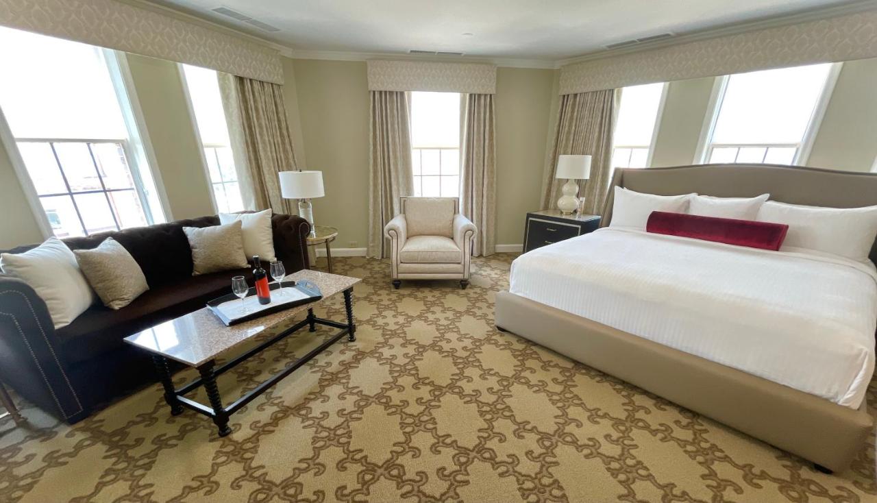  | Henley Park Hotel