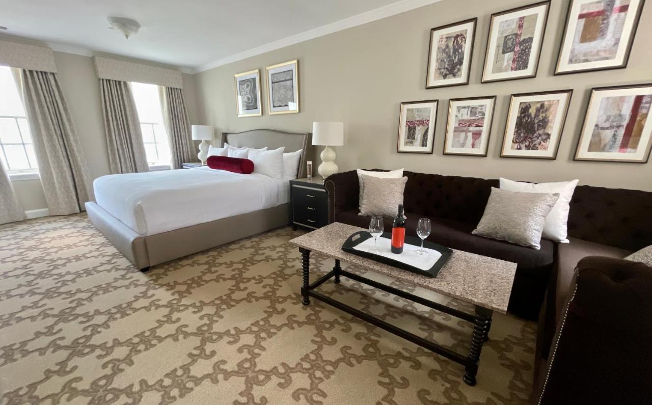 | Henley Park Hotel