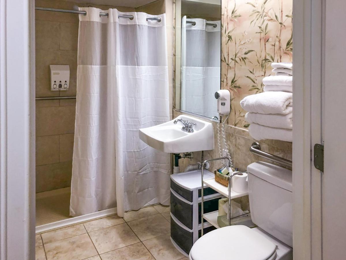 | Boca Grande Hotel