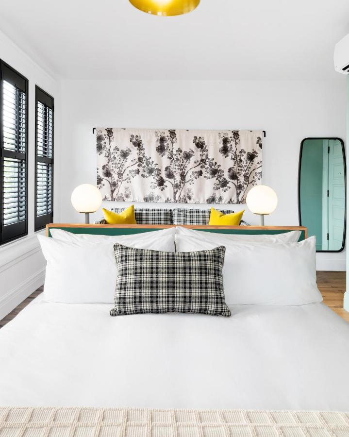 Deluxe King Room at Hotel Grand Stark