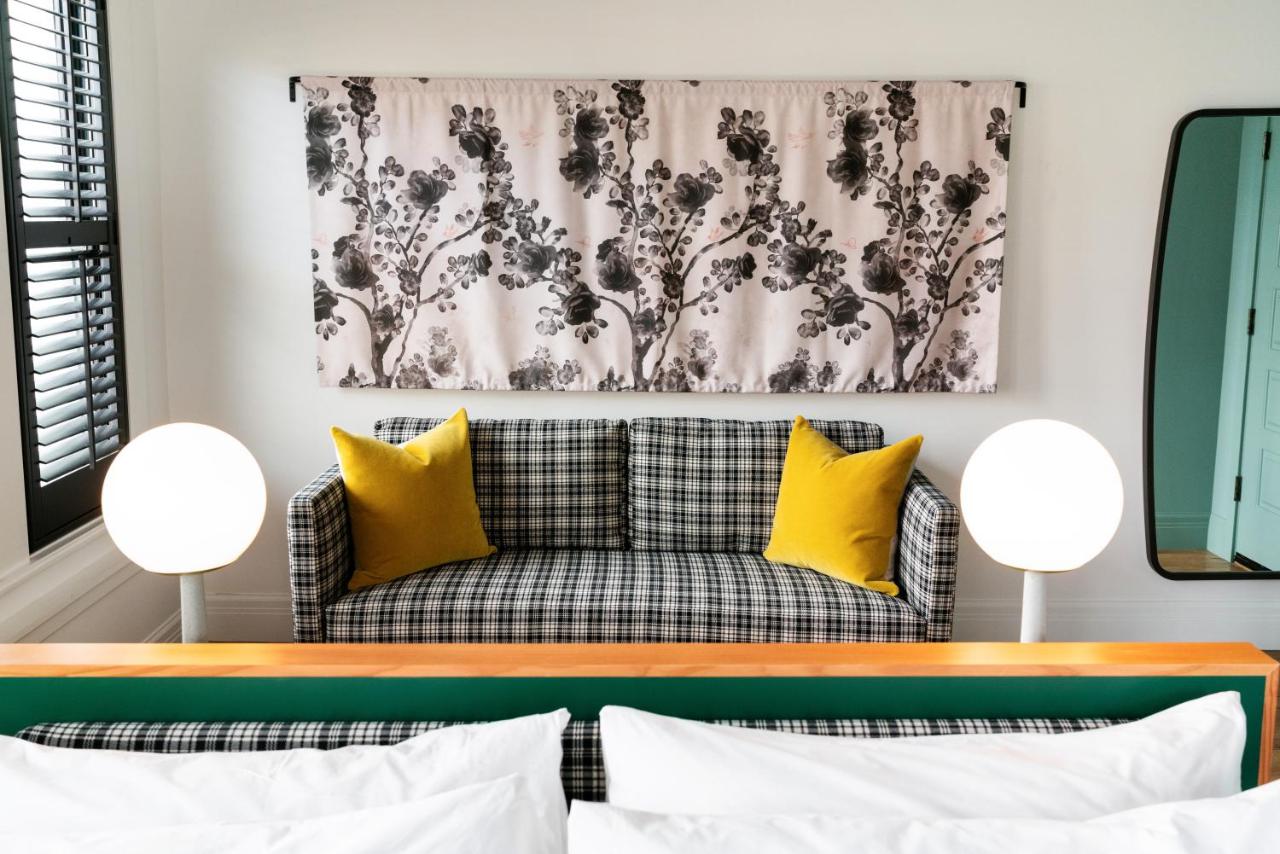 Deluxe King Room at Hotel Grand Stark