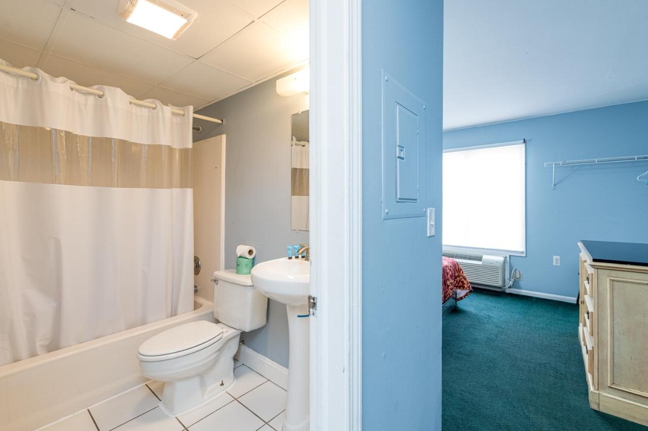 Hotel Charlee Villas by the Beach