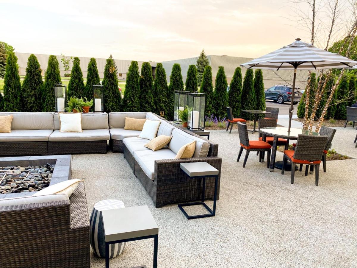 | Cambria Hotel Detroit-Shelby Township