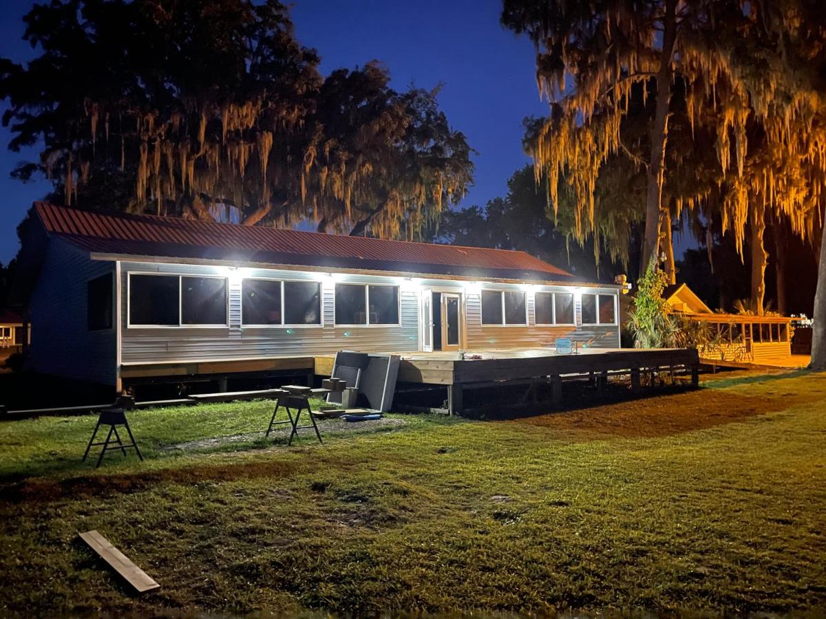 | Idle Awhile Resort
