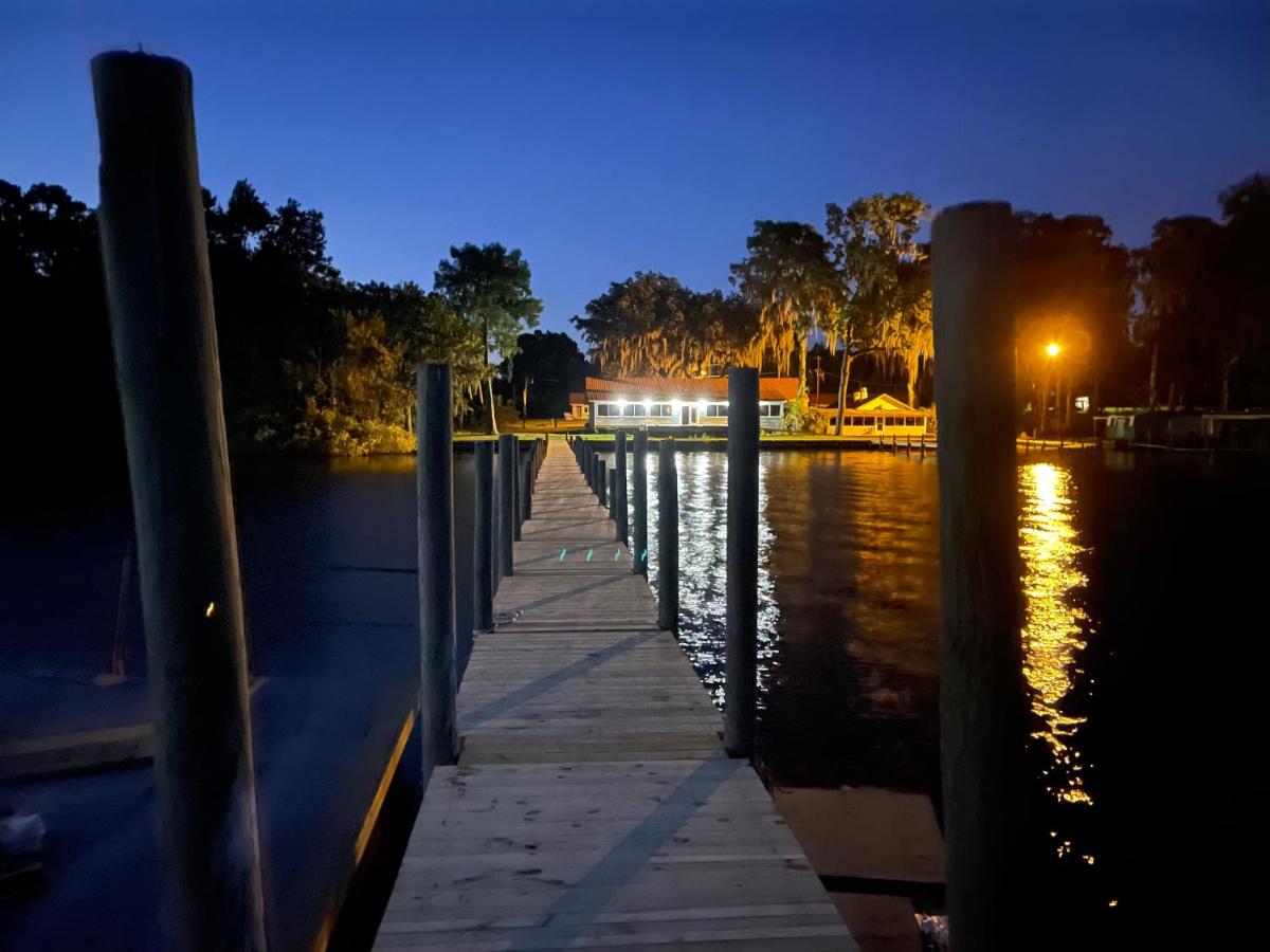 | Idle Awhile Resort