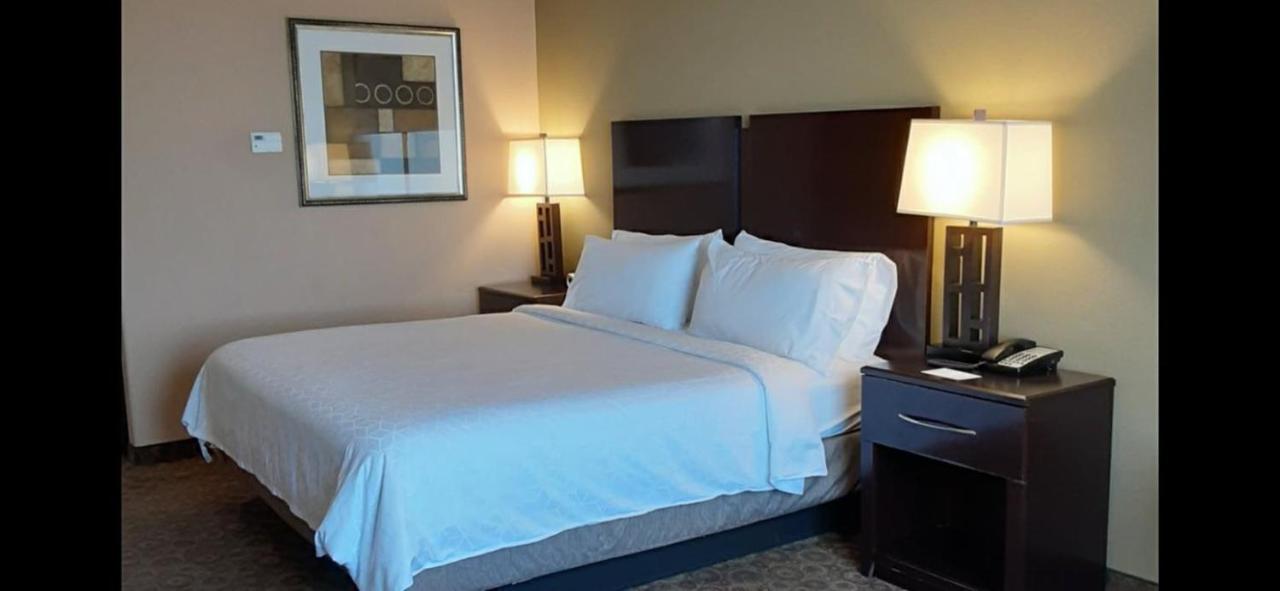  | Holiday Inn Express Hotel & Suites Pecos