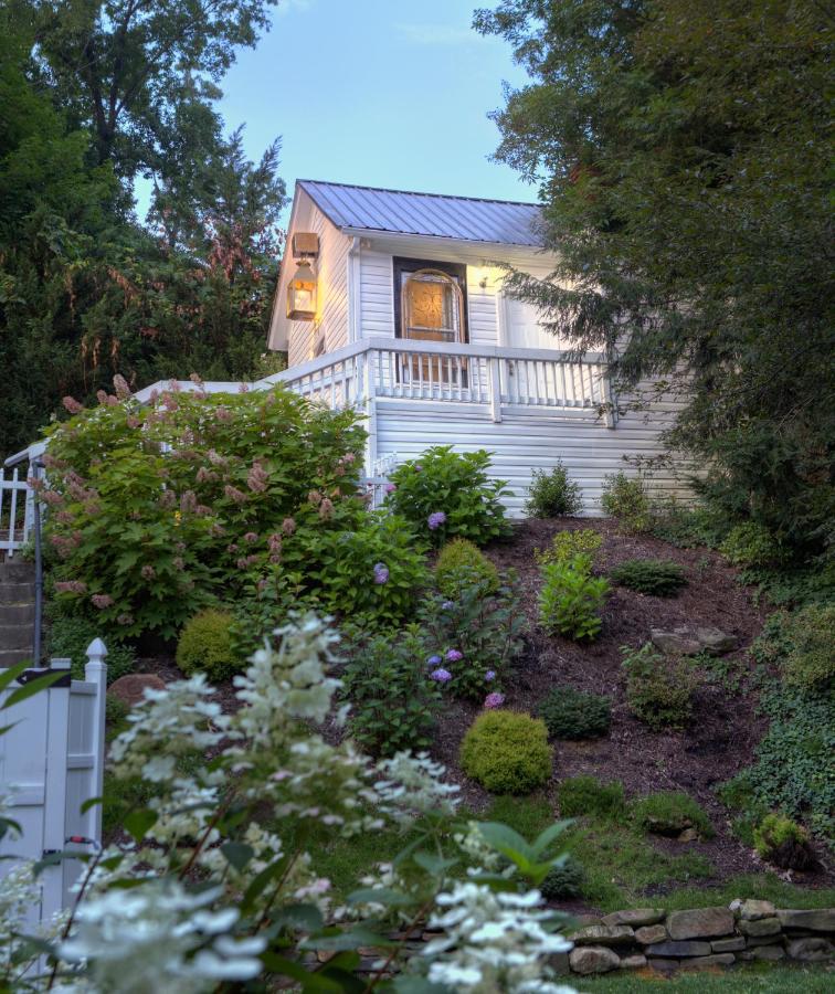 | Bluefield Inn, a Select Registry Propery