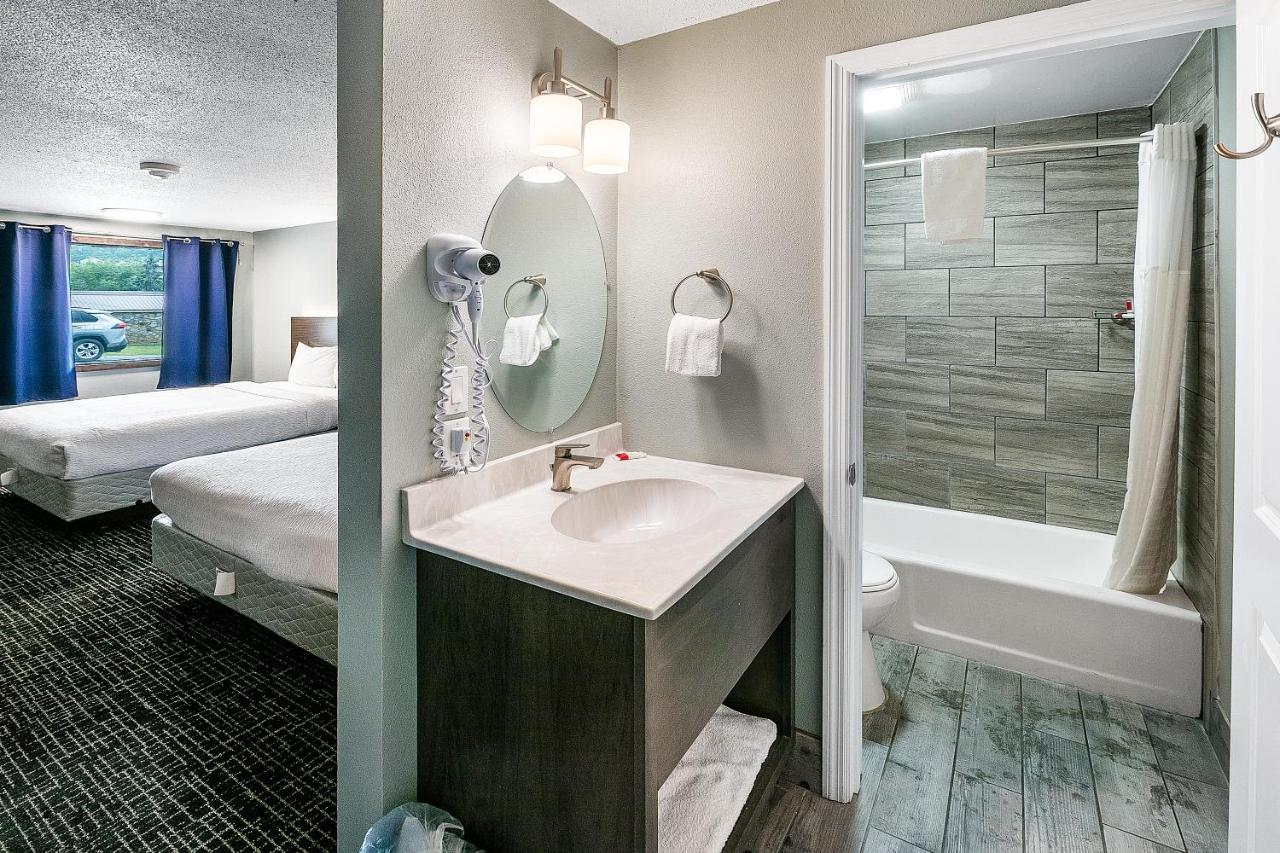 | Gatlinburg Mountain Inn