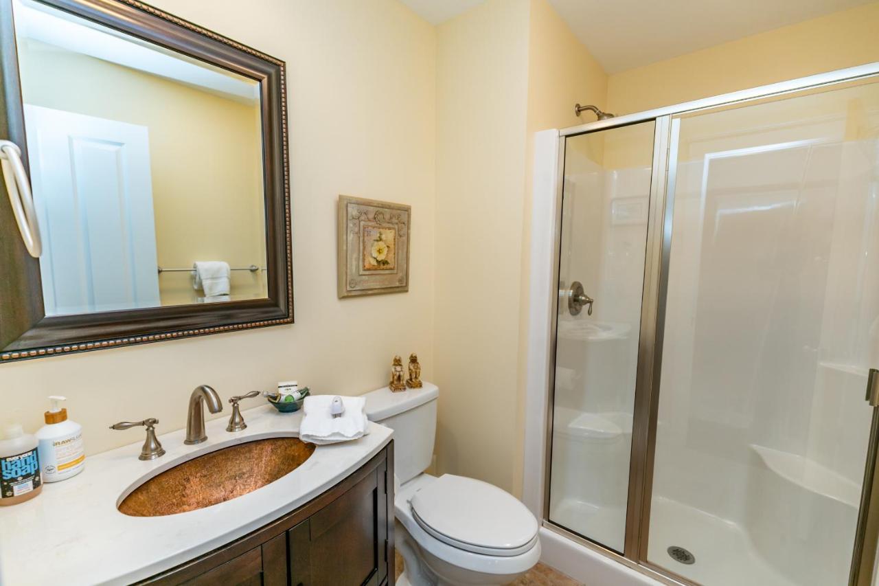 | Riverside Gables Bed and Breakfast