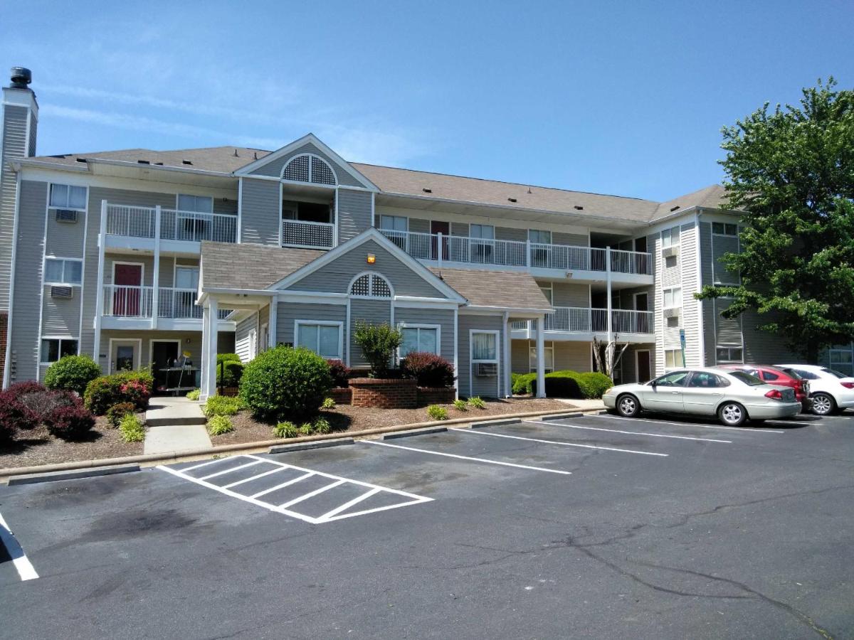  | InTown Suites Extended Stay Matthews NC - East Independence