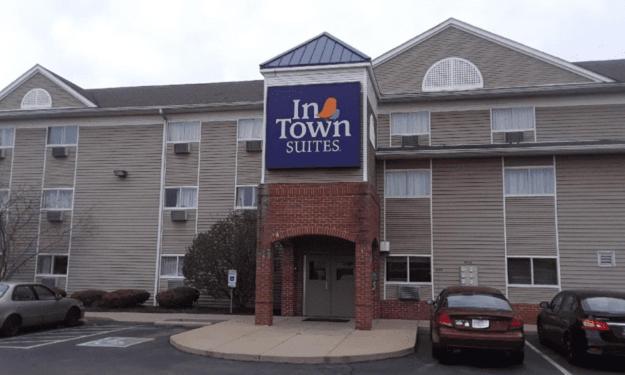  | InTown Suites Extended Stay Minneapolis MN - Coon Rapids