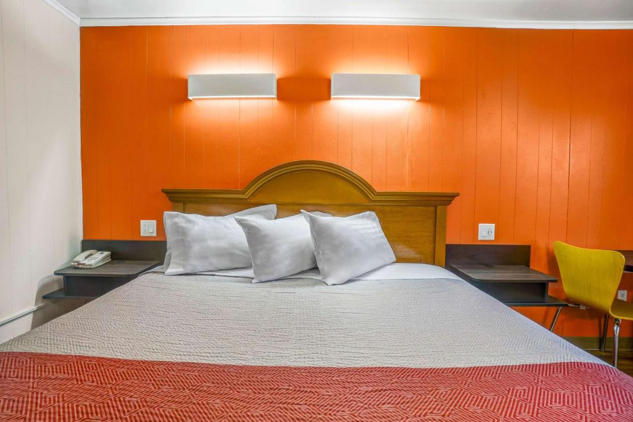 | Motel 6-Ilion, NY