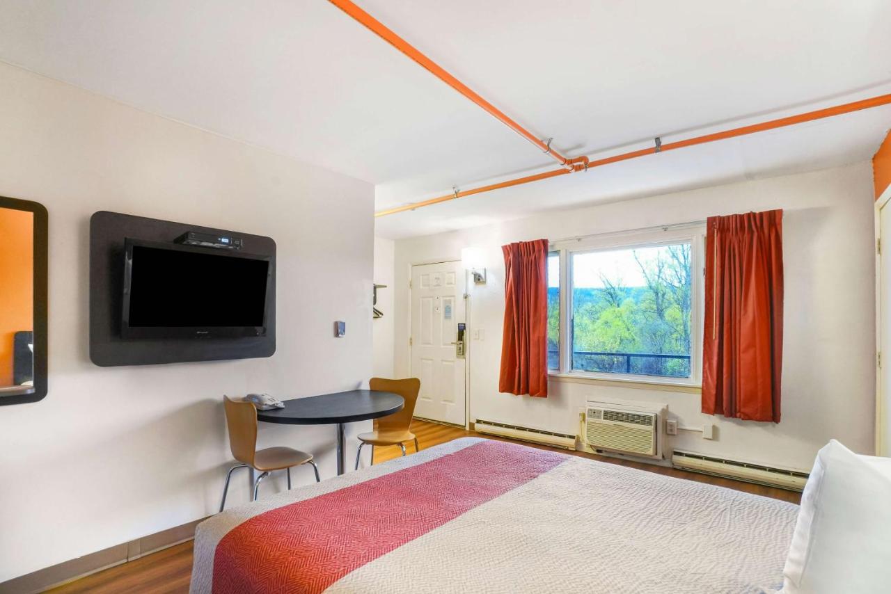 | Motel 6-Ilion, NY