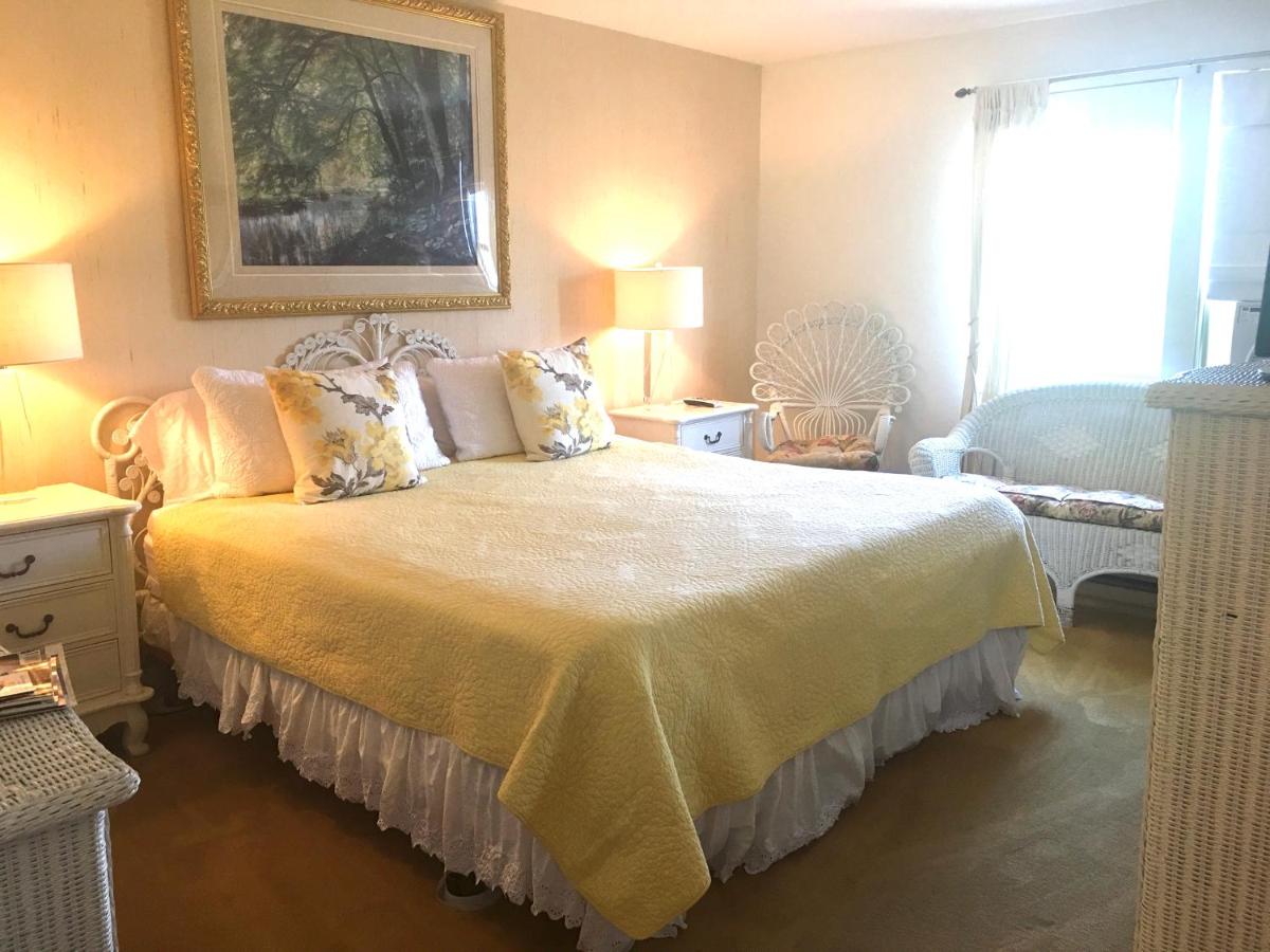 | Harbour Towne Inn on the Waterfront