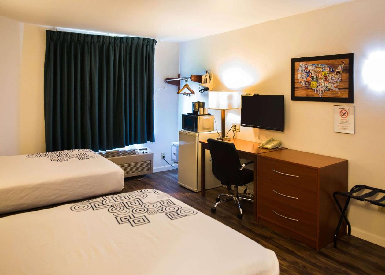 Double Room with Two Double Beds - Non-Smoking at Econo Lodge Harrisburg - Hershey