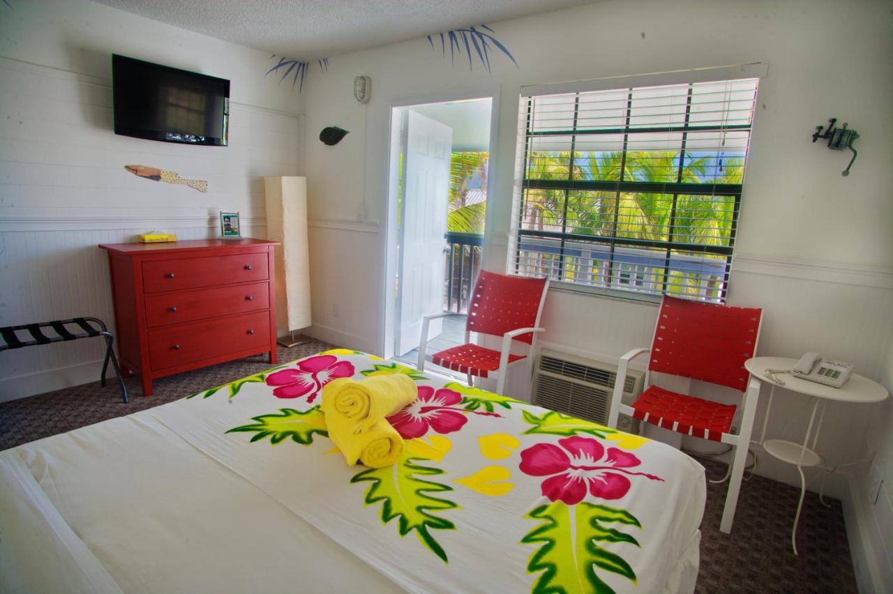 Queen Room with Courtyard View - Second Level at Ibis Bay Beach Resort