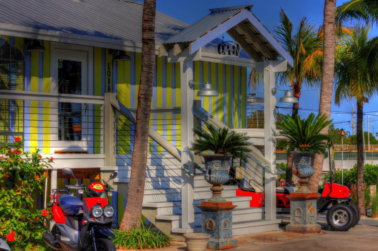 Queen Room - Disability Access at Ibis Bay Beach Resort