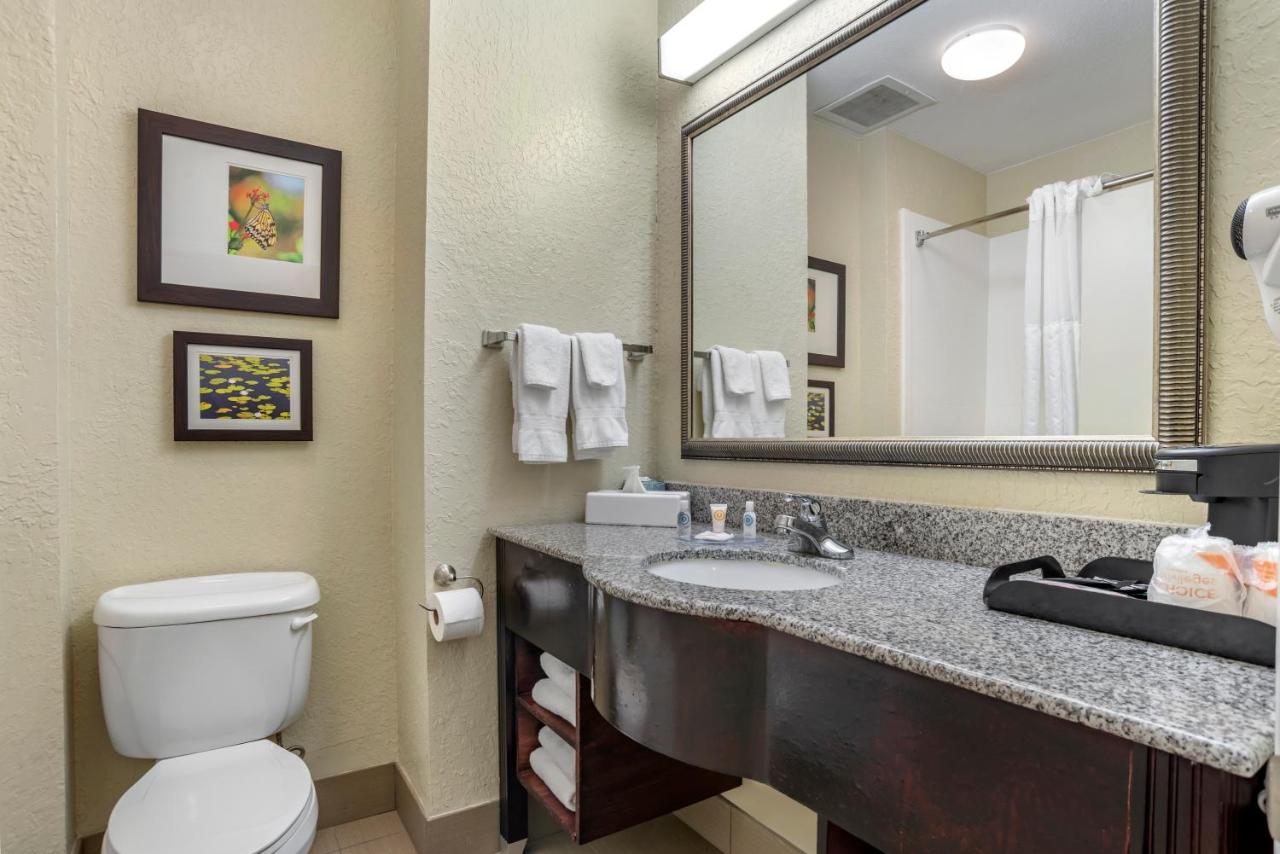 Queen Room with Two Queen Beds - Accessible/Non-Smoking at Comfort Inn & Suites Marianna I-10