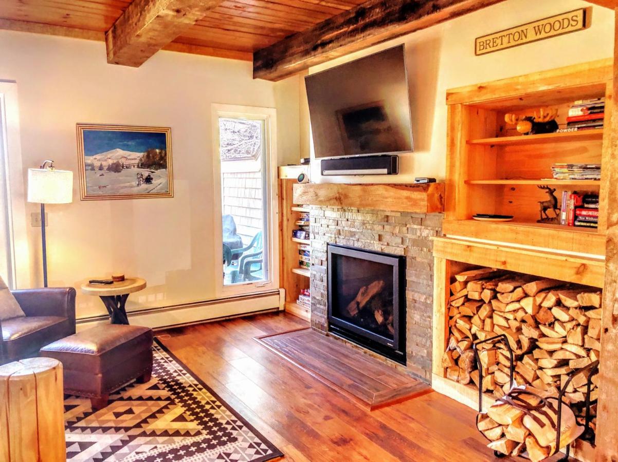| R6 Upscale rustic Bretton Woods condo in unbeatable SKI-IN SKI-OUT location Fireplace fast WiFi