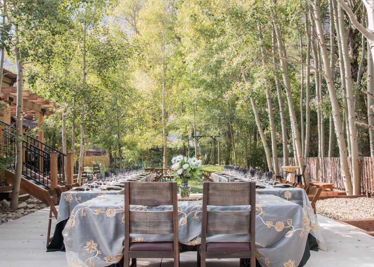 | Clear Creek Inn