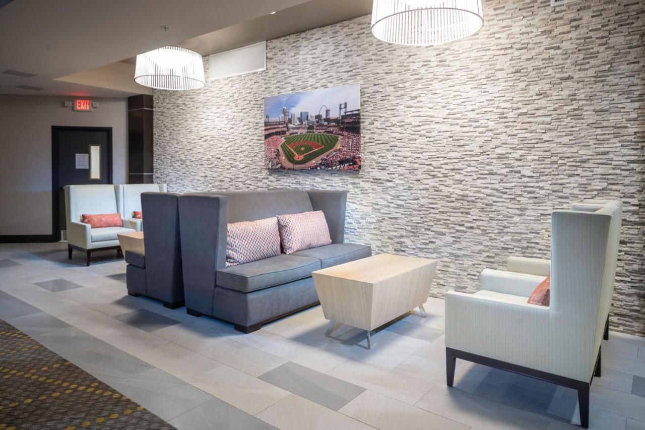 | Holiday Inn - St. Louis - Creve Coeur
