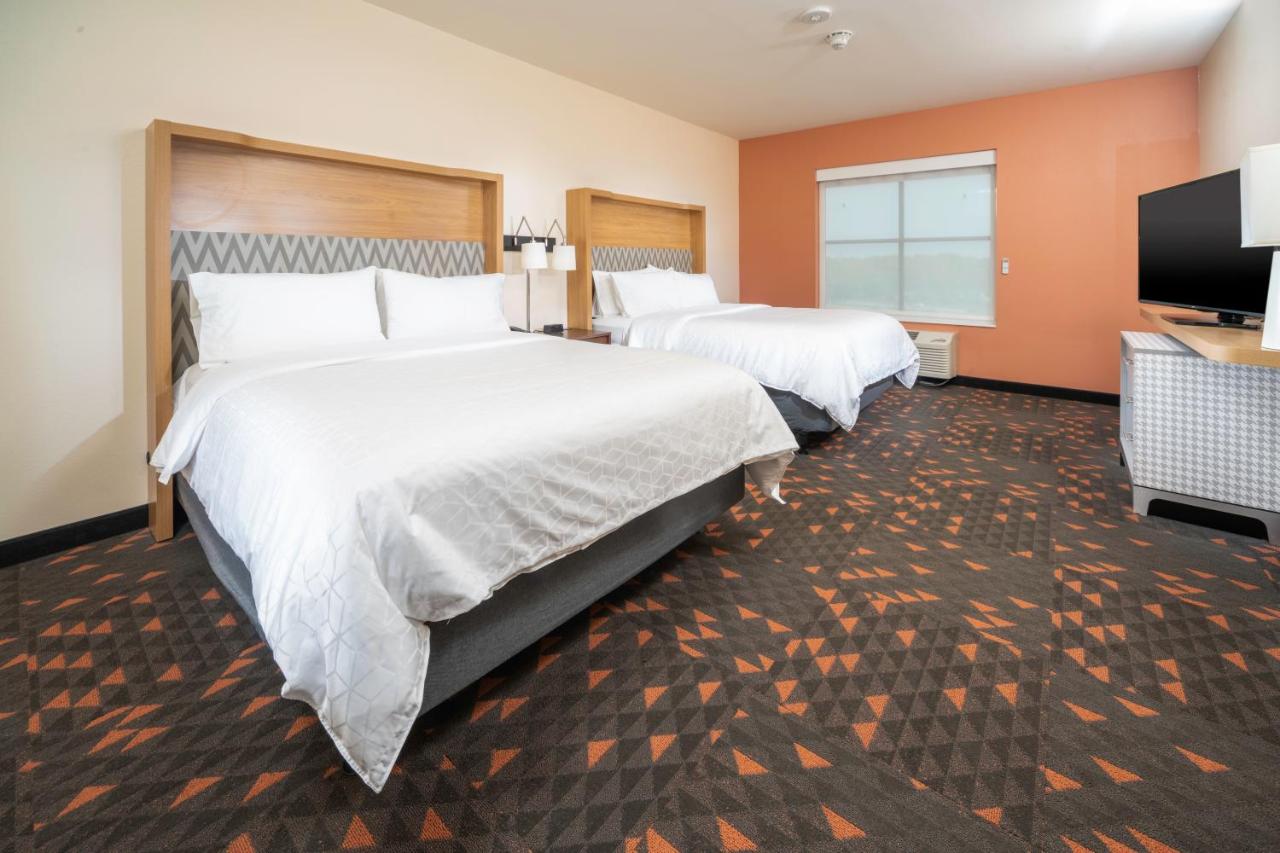 | Holiday Inn - St. Louis - Creve Coeur