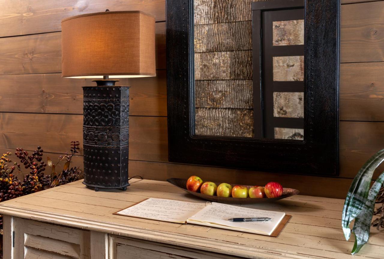 | The White Birch Inn