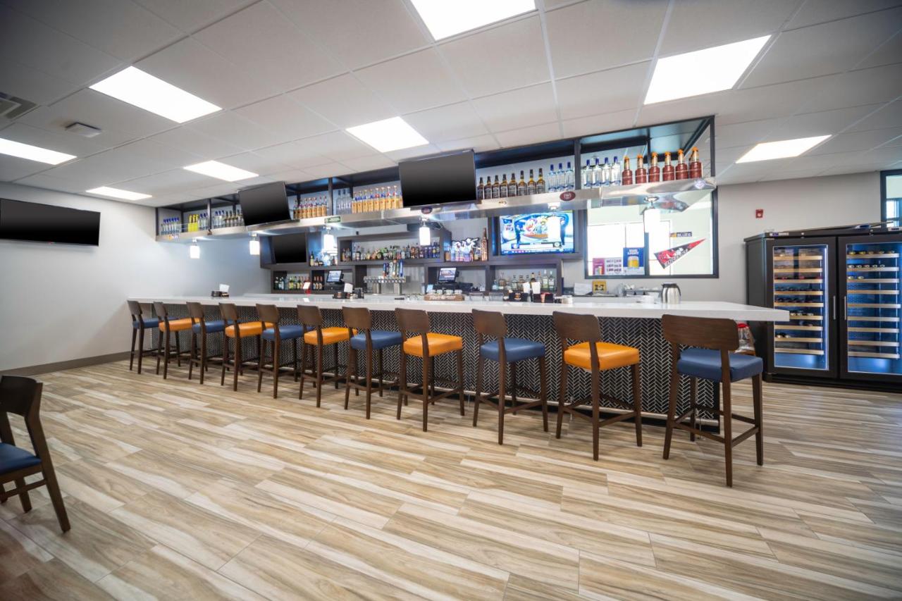 | Holiday Inn - St. Louis - Creve Coeur