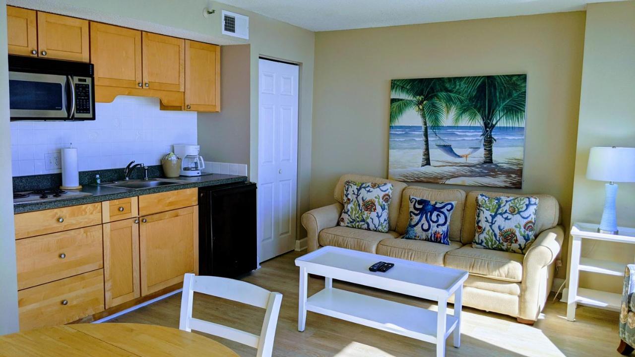 | Shell Island Resort - All Oceanfront Suites