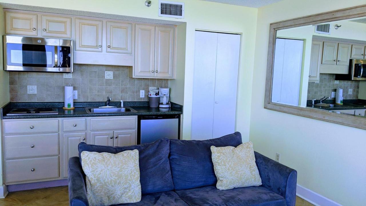 | Shell Island Resort - All Oceanfront Suites