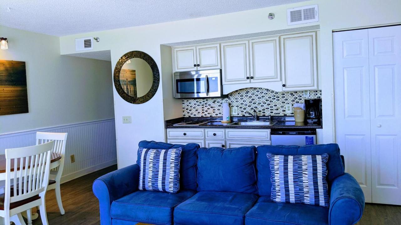 | Shell Island Resort - All Oceanfront Suites