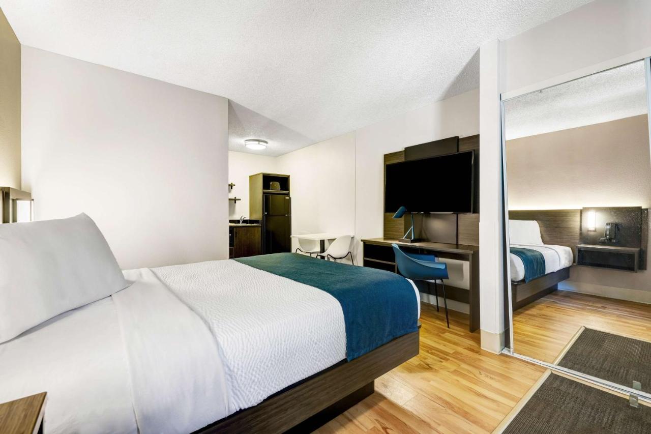 | Studio 6-Mountlake Terrace, WA - Seattle