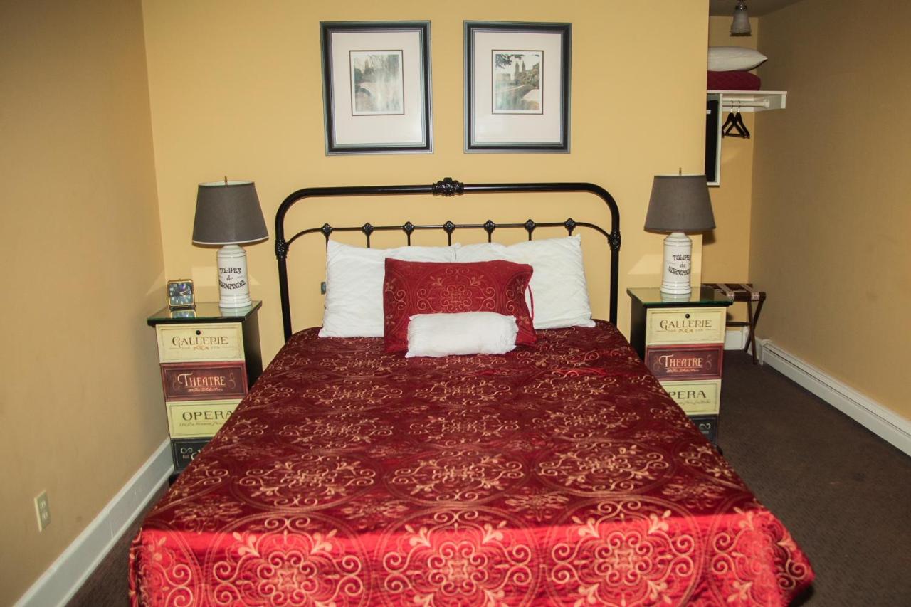 | Sylvan Inn Bed & Breakfast