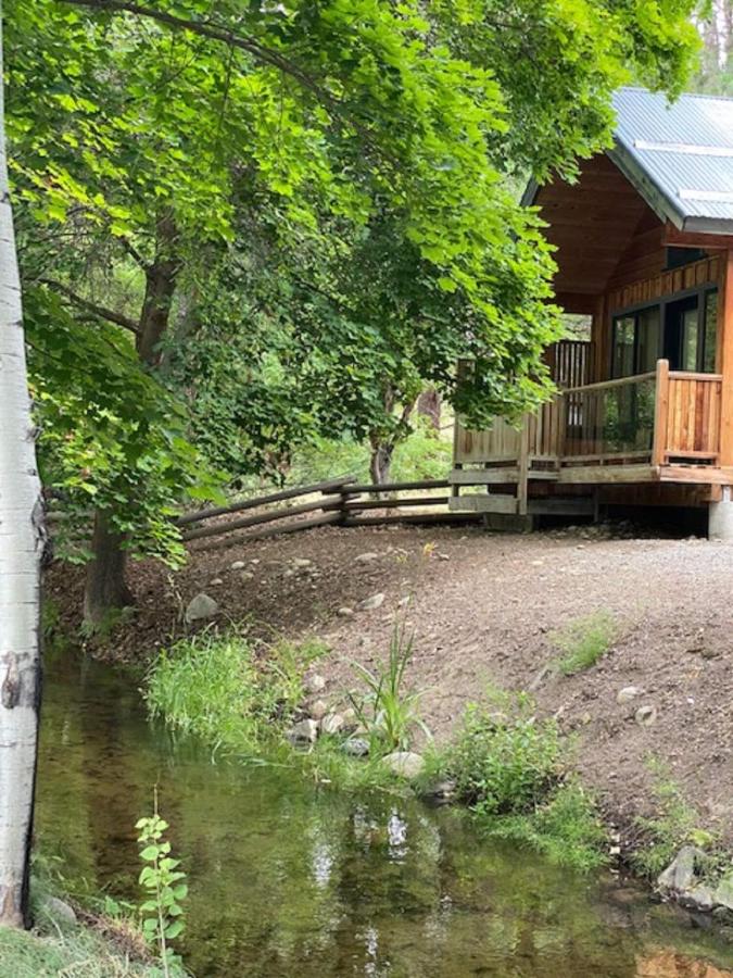 | River's Edge Resort