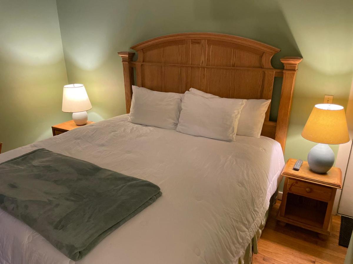  | Smugglers Notch Inn