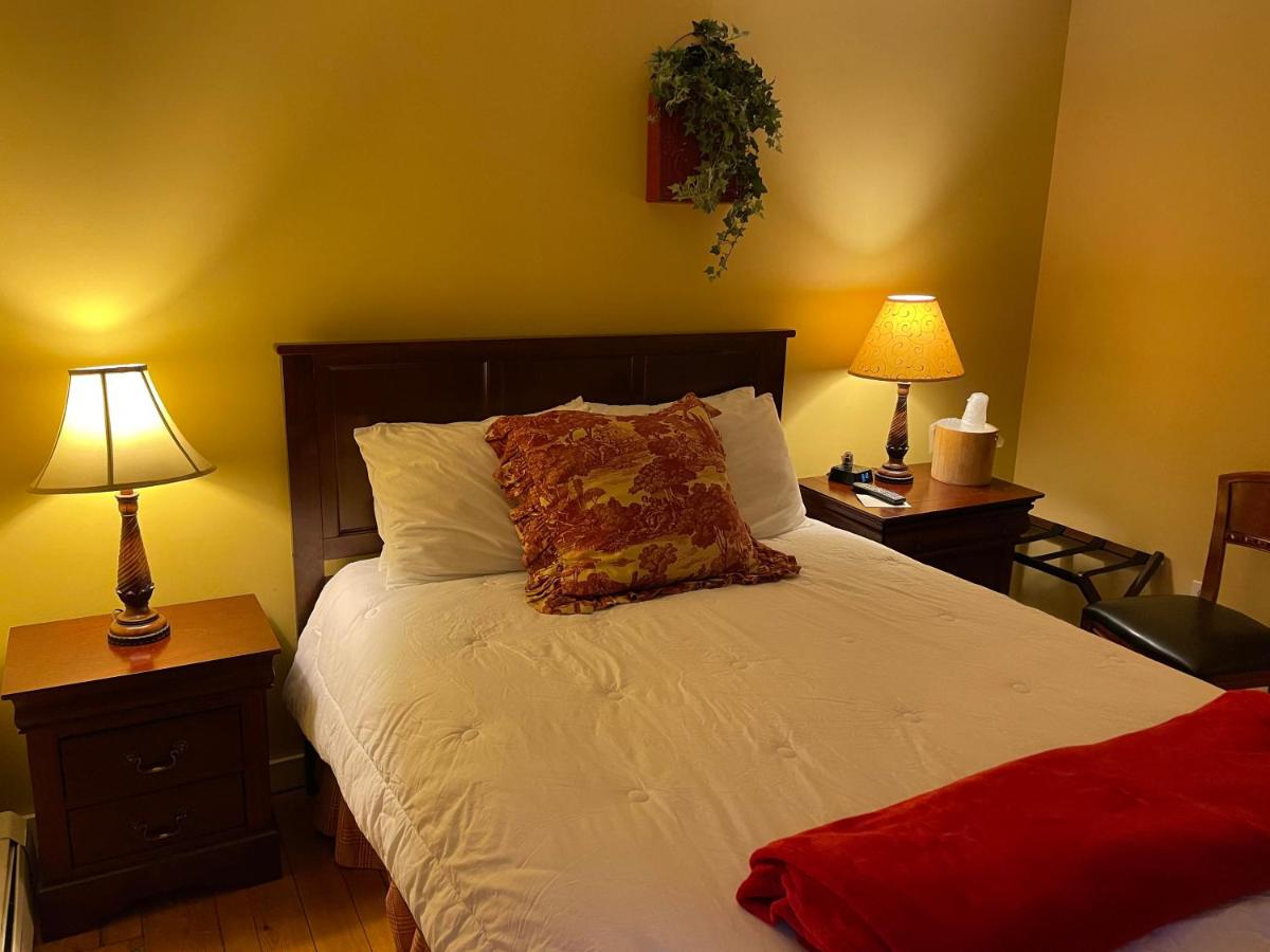  | Smugglers Notch Inn