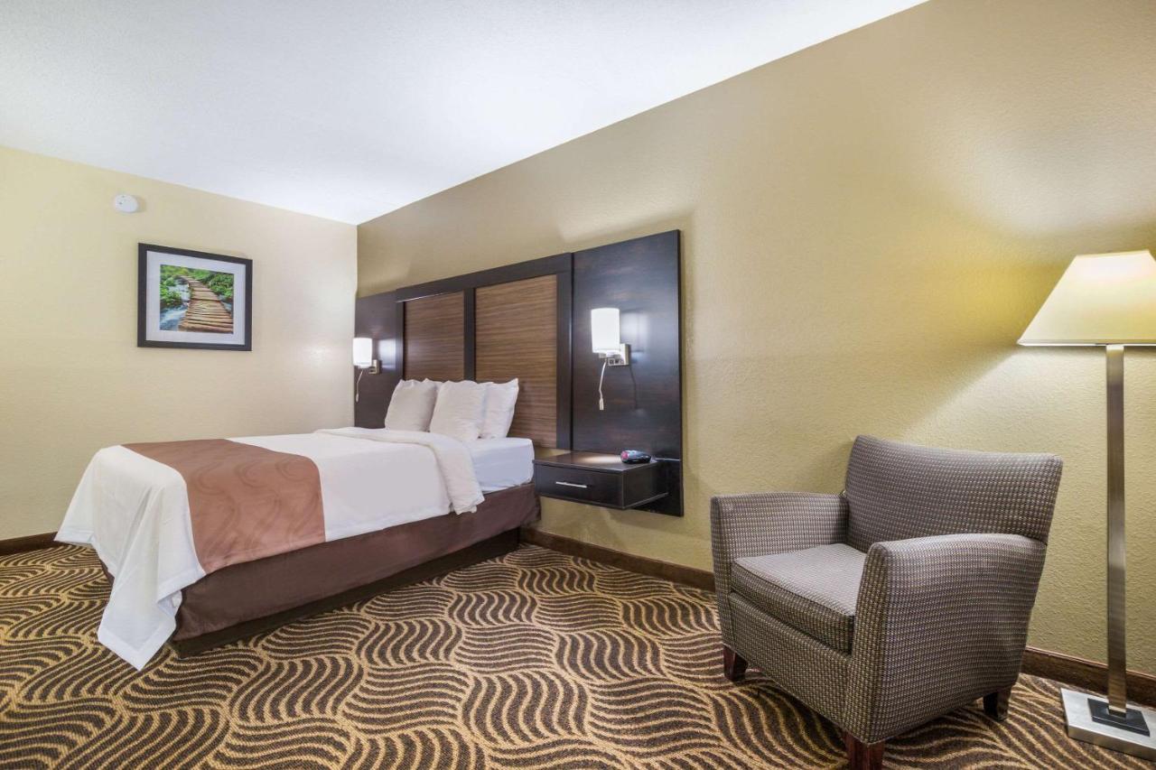 | Quality Inn & Suites Florence- Cincinnati South