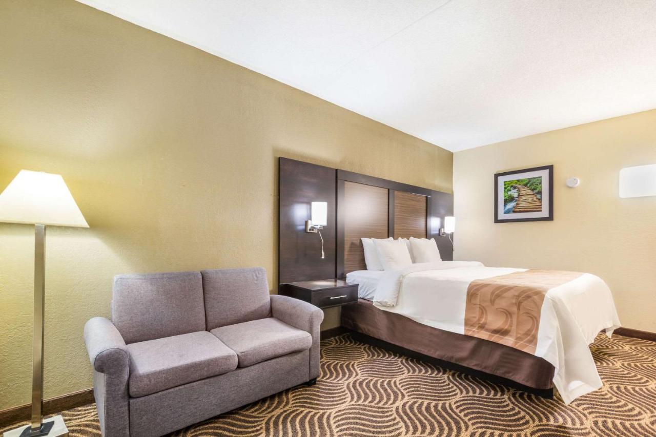 | Quality Inn & Suites Florence- Cincinnati South