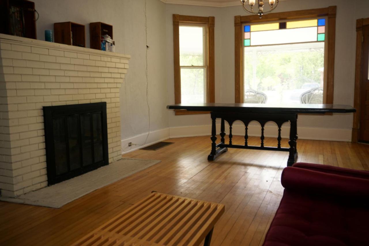  | Charlevoix House - The Northside